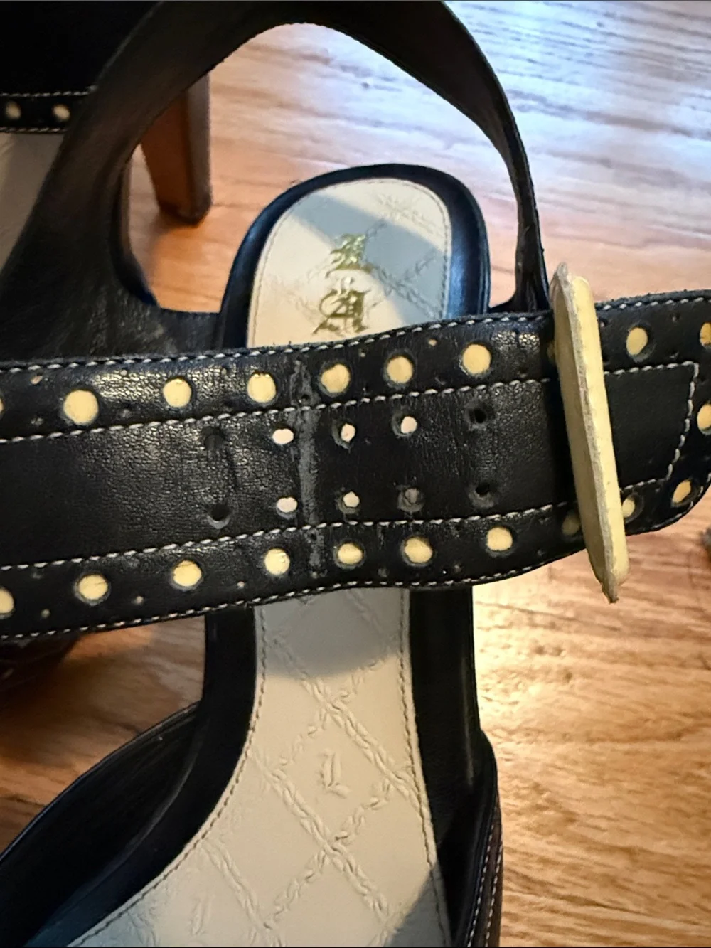 L.A.M.B. Gwen Stefani Vintage Black Leather Polka Dot Mary Jane Heels Size 9.5 M